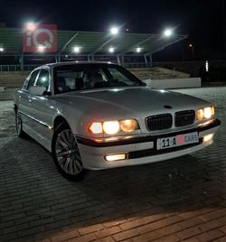 بي ام دبليو الفئة 7